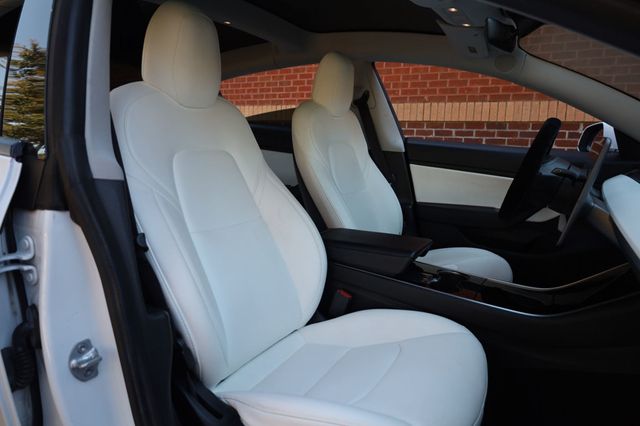 2020 Tesla Model 3 Standard Range Plus RWD - 22932872 - 10