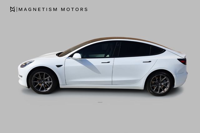 2020 Tesla Model 3 Standard Range Plus RWD - 22932872 - 1