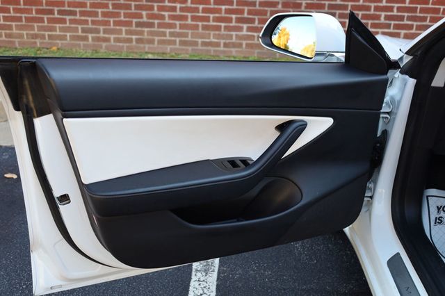 2020 Tesla Model 3 Standard Range Plus RWD - 22932872 - 20