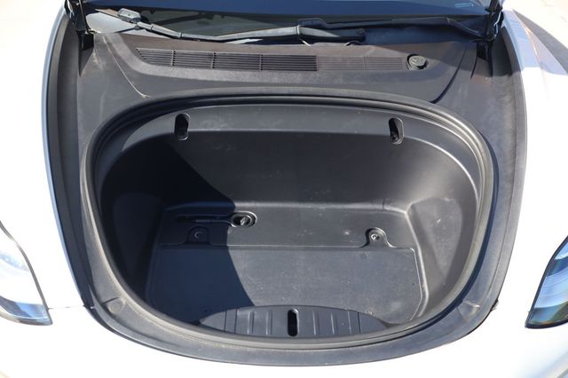 2020 Tesla Model 3 Standard Range Plus RWD - 22932872 - 38