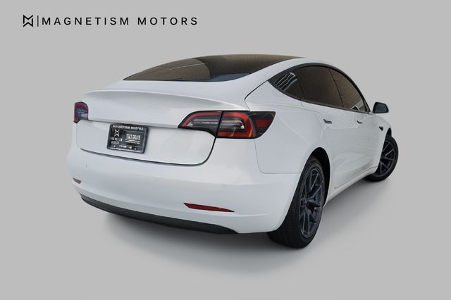 2020 Tesla Model 3 Standard Range Plus RWD - 22932872 - 4