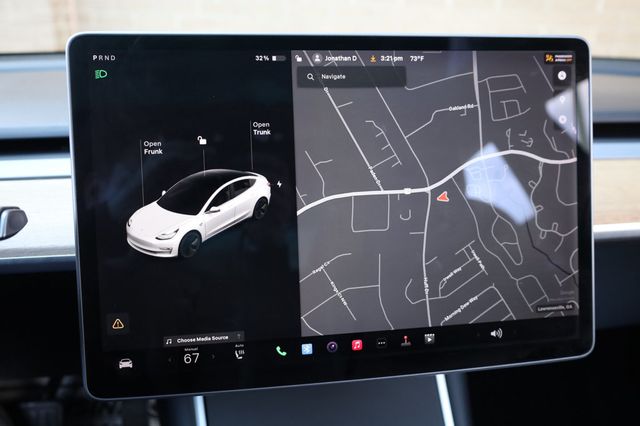 2020 Tesla Model 3 Standard Range Plus RWD - 22947455 - 29