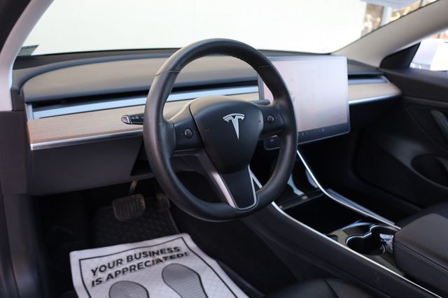 2020 Tesla Model 3 Standard Range Plus RWD - 22972616 - 13