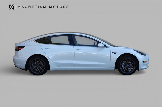 2020 Tesla Model 3 Standard Range Plus RWD - 22972616 - 1