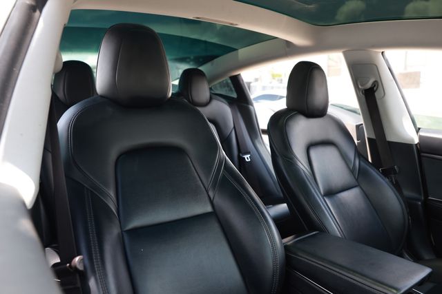2020 Tesla Model 3 Standard Range Plus RWD - 23038845 - 20