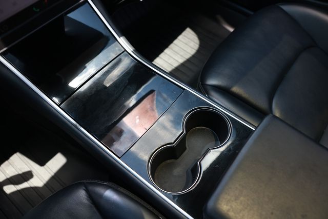 2020 Tesla Model 3 Standard Range Plus RWD - 23038845 - 38