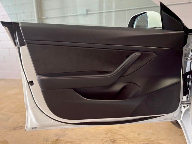 2020 Tesla Model 3 Standard Range Plus RWD - 22953576 - 17