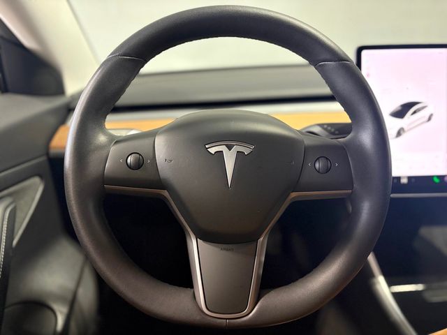 2020 Tesla Model 3 Standard Range Plus RWD - 22953576 - 23
