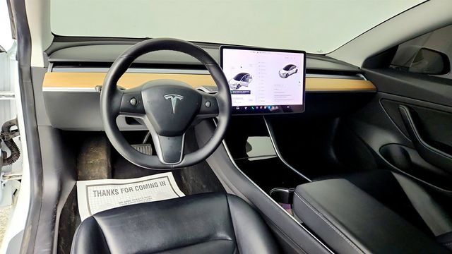 2020 Tesla Model 3 Standard Range Plus RWD w/ Traffic-Aware Cruise Control - 23035202 - 11