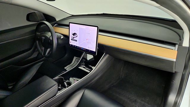 2020 Tesla Model 3 Standard Range Plus RWD w/ Traffic-Aware Cruise Control - 23035202 - 28