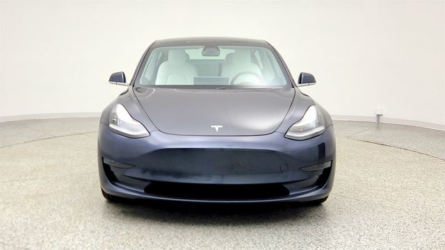 2020 Tesla Model 3 Standard Range Plus w/ White and Black Premium Interior - 23002784 - 1