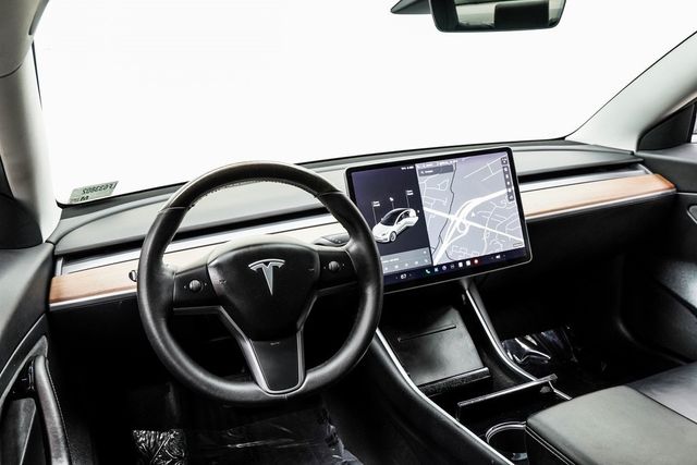 2020 Tesla Model 3 Standard Range RWD - 22984513 - 4