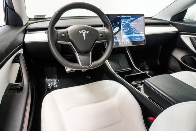 2020 Tesla Model 3 Standard Range RWD - 23065820 - 12