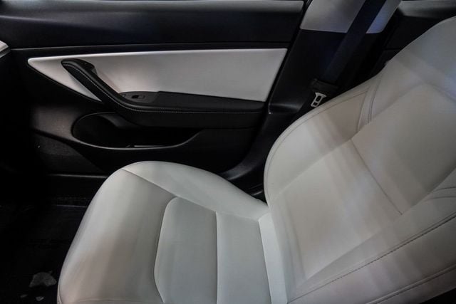 2020 Tesla Model 3 Standard Range RWD - 23065820 - 22