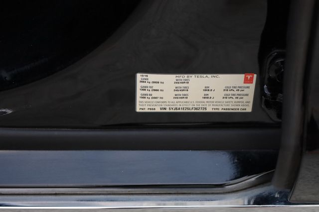 2020 Tesla Model S  - 22949219 - 10