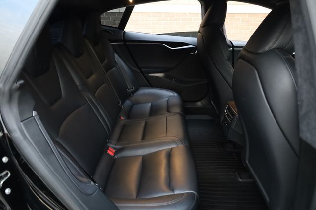 2020 Tesla Model S  - 22949219 - 22