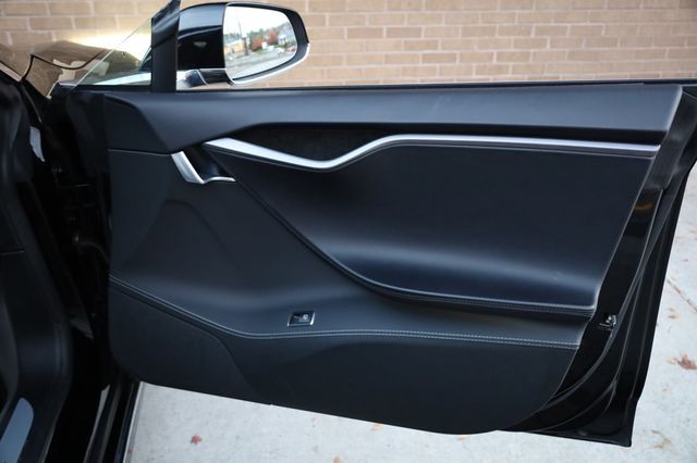 2020 Tesla Model S  - 22949219 - 25