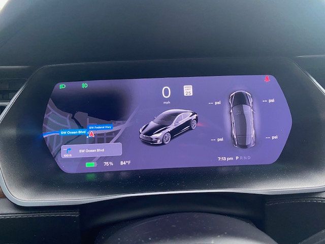 2020 Tesla Model S  - 21909040 - 14