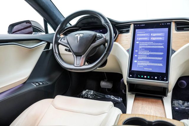 2020 Tesla Model S Long Range AWD - 23075660 - 24