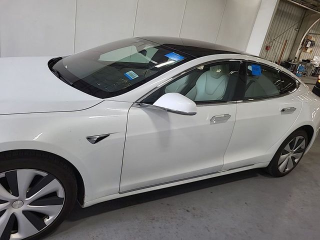 2020 Tesla Model S Long Range AWD - 23008257 - 1