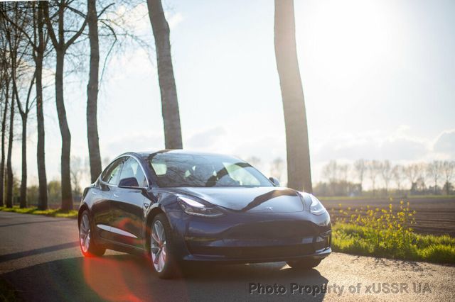 2020 Tesla Model S Long Range AWD - 20438170 - 11
