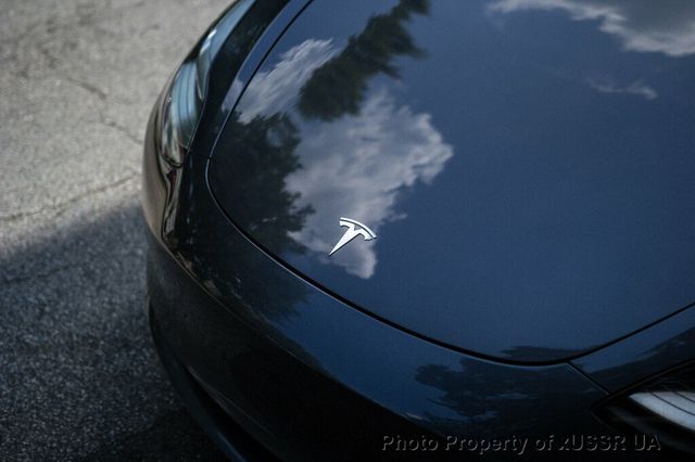 2020 Tesla Model S Long Range AWD - 20438170 - 13