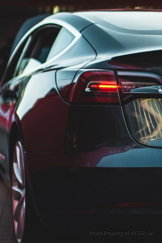 2020 Tesla Model S Long Range AWD - 20438170 - 20