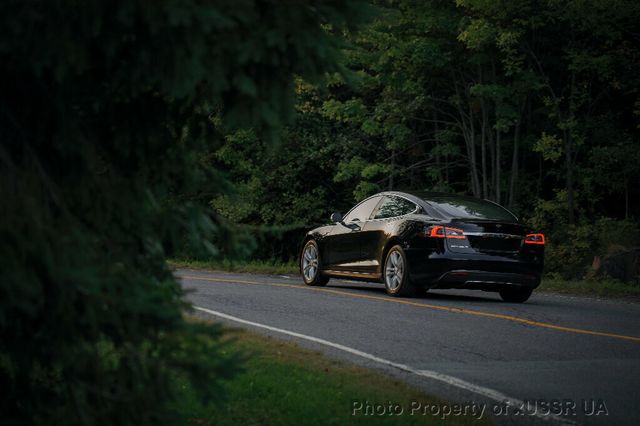 2020 Tesla Model S Long Range AWD - 20438170 - 30