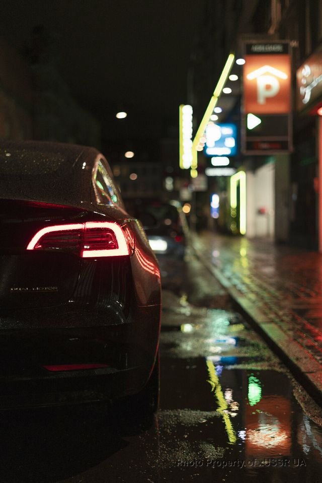 2020 Tesla Model S Long Range AWD - 20438170 - 35