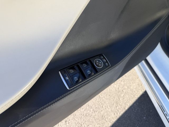 2020 Tesla Model S Long Range AWD *Ltd Avail* w/ Cream Premium Seat Trim & Oak Wood - 23091785 - 9