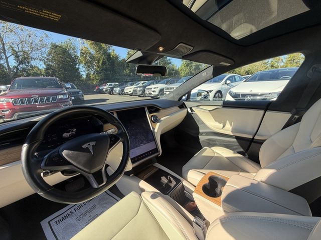 2020 Tesla Model S Long Range AWD *Ltd Avail* w/ Cream Premium Seat Trim & Oak Wood - 23091785 - 11