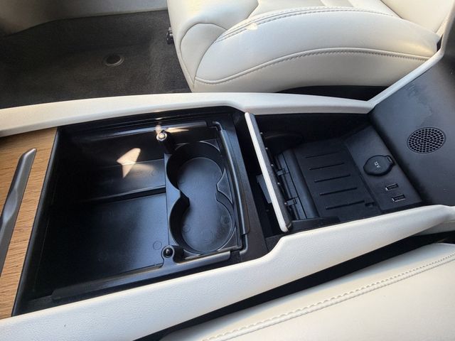 2020 Tesla Model S Long Range AWD *Ltd Avail* w/ Cream Premium Seat Trim & Oak Wood - 23091785 - 17