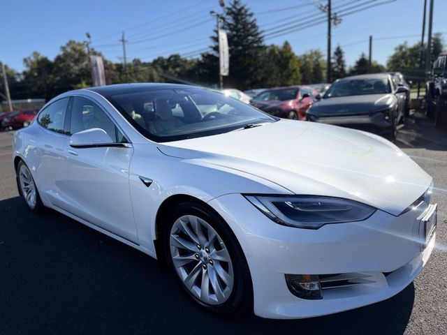 2020 Tesla Model S Long Range AWD *Ltd Avail* w/ Cream Premium Seat Trim & Oak Wood - 23091785 - 1