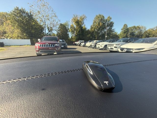 2020 Tesla Model S Long Range AWD *Ltd Avail* w/ Cream Premium Seat Trim & Oak Wood - 23091785 - 22