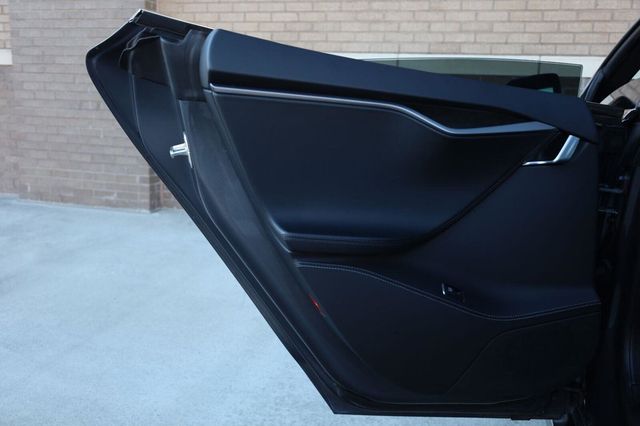 2020 Tesla Model S Long Range Plus - 23099257 - 18