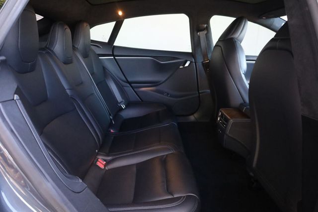 2020 Tesla Model S Long Range Plus - 23099257 - 22