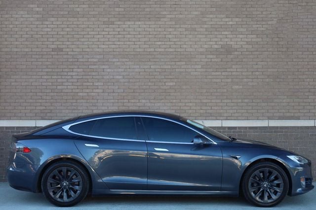 2020 Tesla Model S Long Range Plus - 23099257 - 2