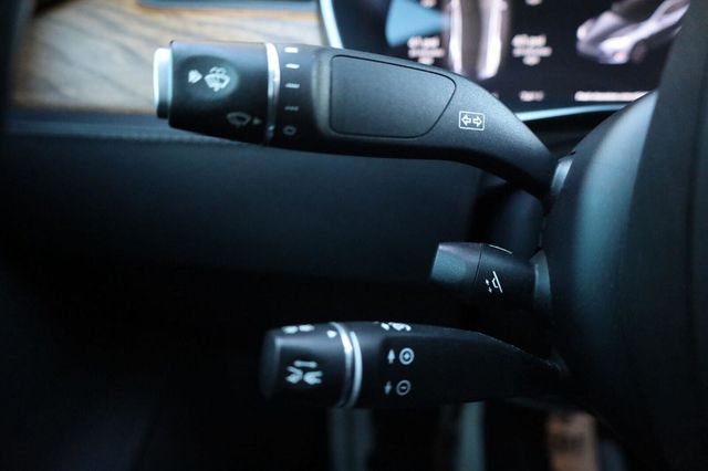 2020 Tesla Model S Long Range Plus - 23099257 - 32