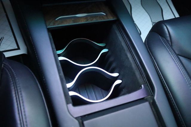 2020 Tesla Model S Long Range Plus - 23099257 - 35