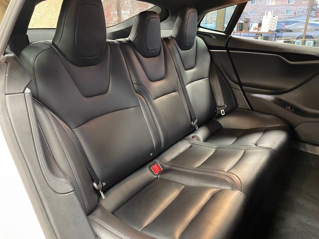 2020 Tesla Model S Long Range Plus AWD - 22950889 - 19