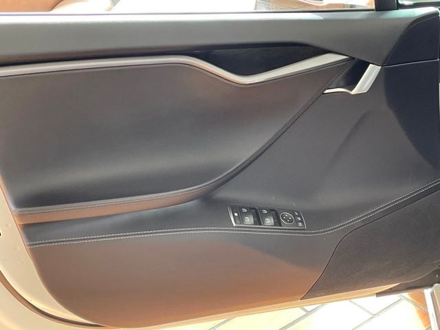 2020 Tesla Model S Long Range Plus AWD - 22975321 - 12