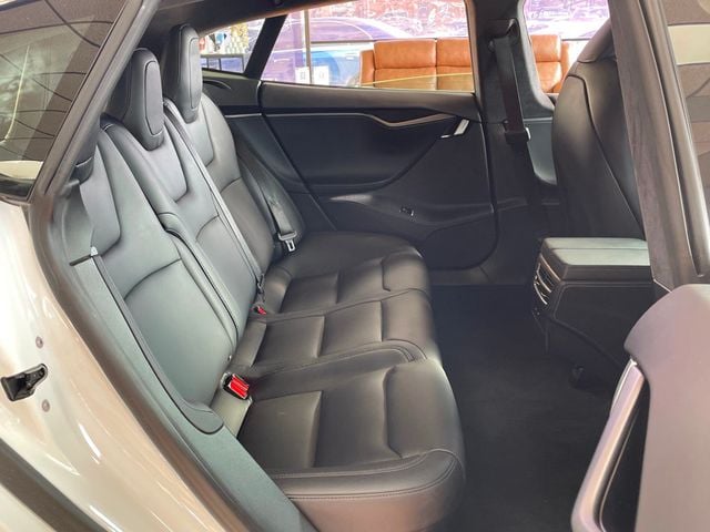 2020 Tesla Model S Long Range Plus AWD - 22975321 - 18