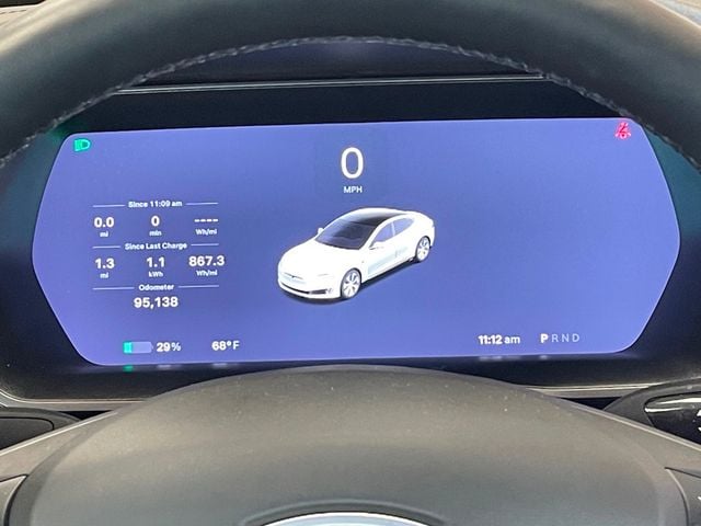 2020 Tesla Model S Long Range Plus AWD - 22975321 - 23