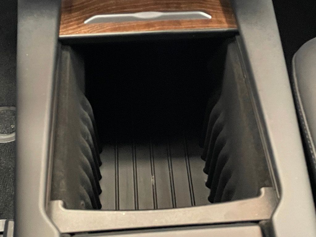 2020 Tesla Model S Long Range Plus AWD - 22975321 - 34