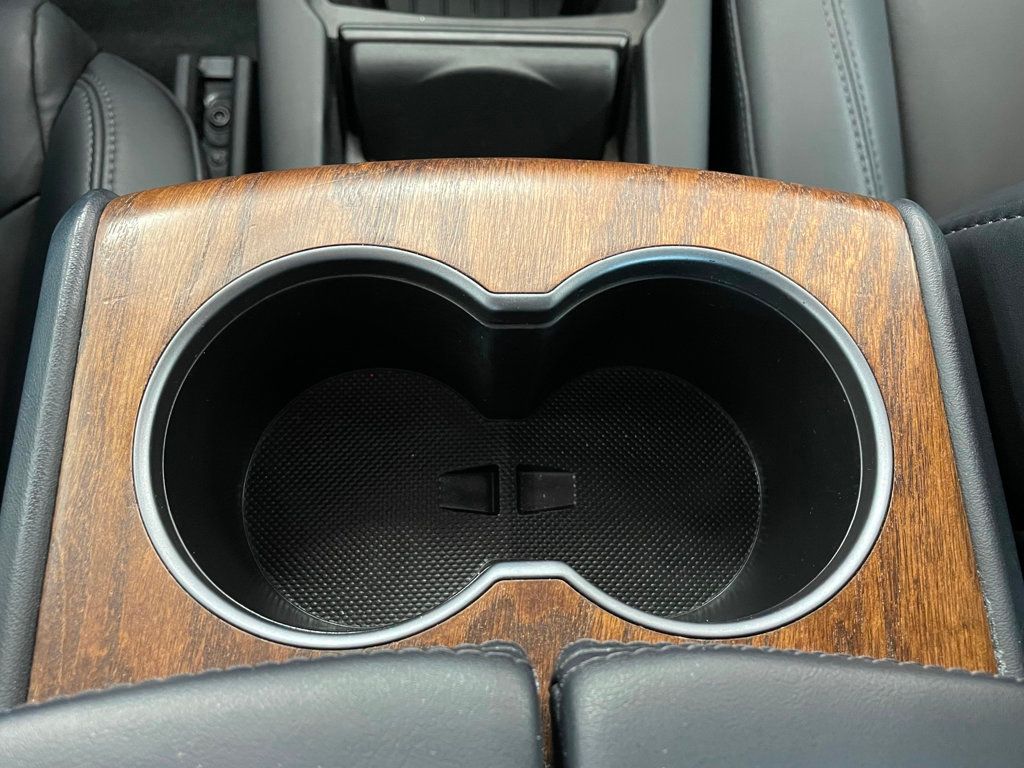 2020 Tesla Model S Long Range Plus AWD - 22975321 - 37