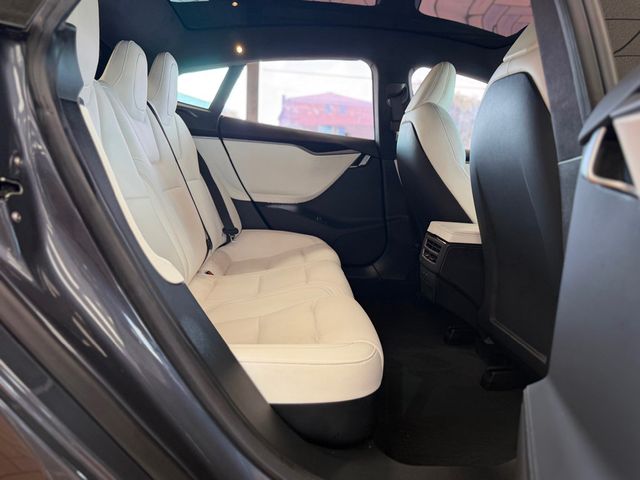 2020 Tesla Model S Long Range Plus AWD - 23047596 - 18