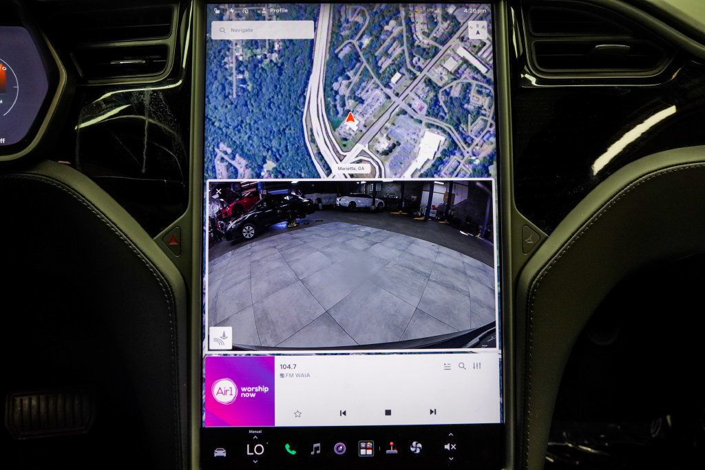 Tesla Model S photo 30