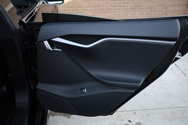 2020 Tesla Model S Long Range Plus AWD - 22949219 - 21