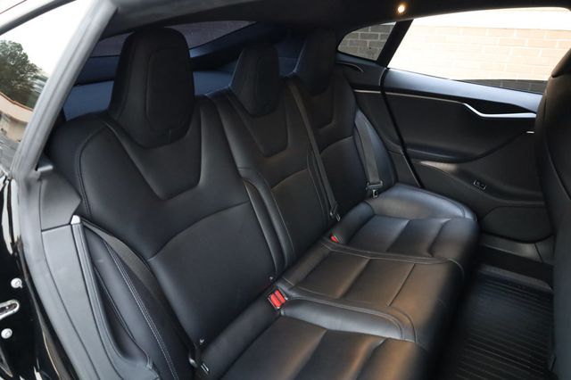 2020 Tesla Model S Long Range Plus AWD - 22949219 - 24