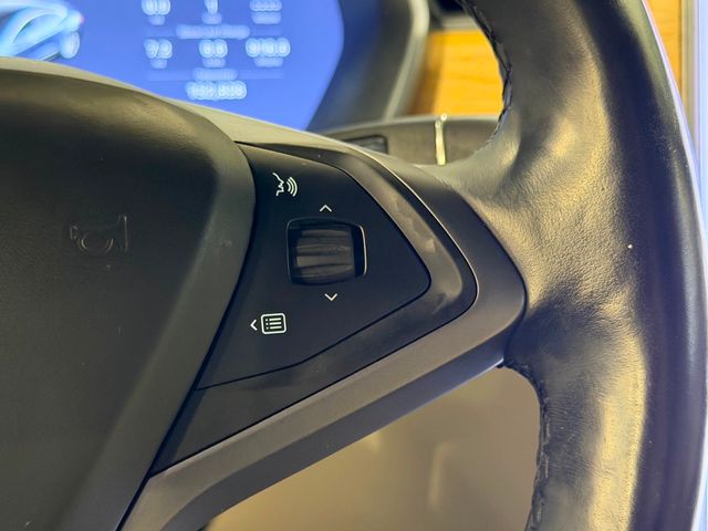 2020 Tesla Model S Long Range Plus AWD - 22990374 - 24